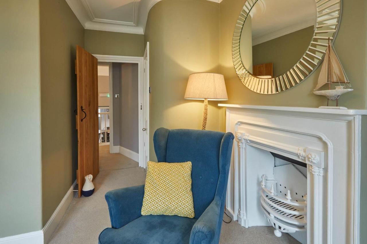 Host & Stay - Henderson House Whitby Luaran gambar