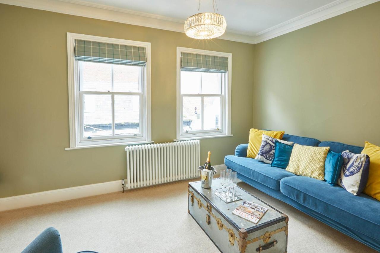 Host & Stay - Henderson House Whitby Luaran gambar