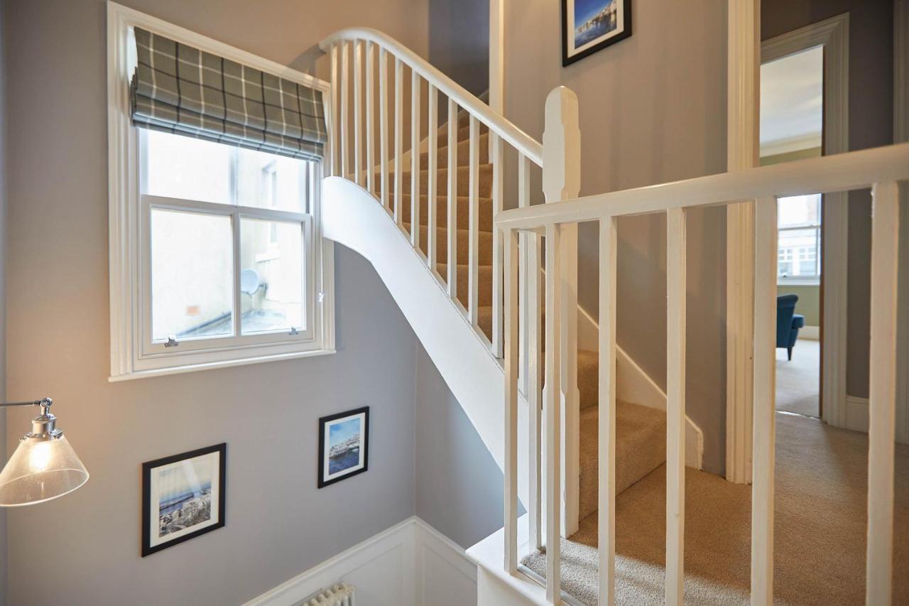 Host & Stay - Henderson House Whitby Luaran gambar