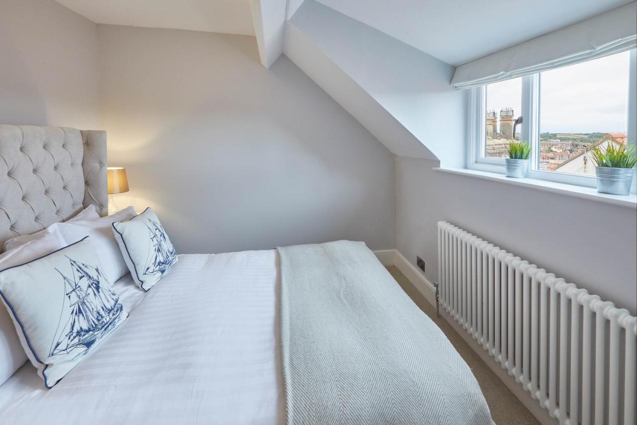 Host & Stay - Henderson House Whitby Luaran gambar
